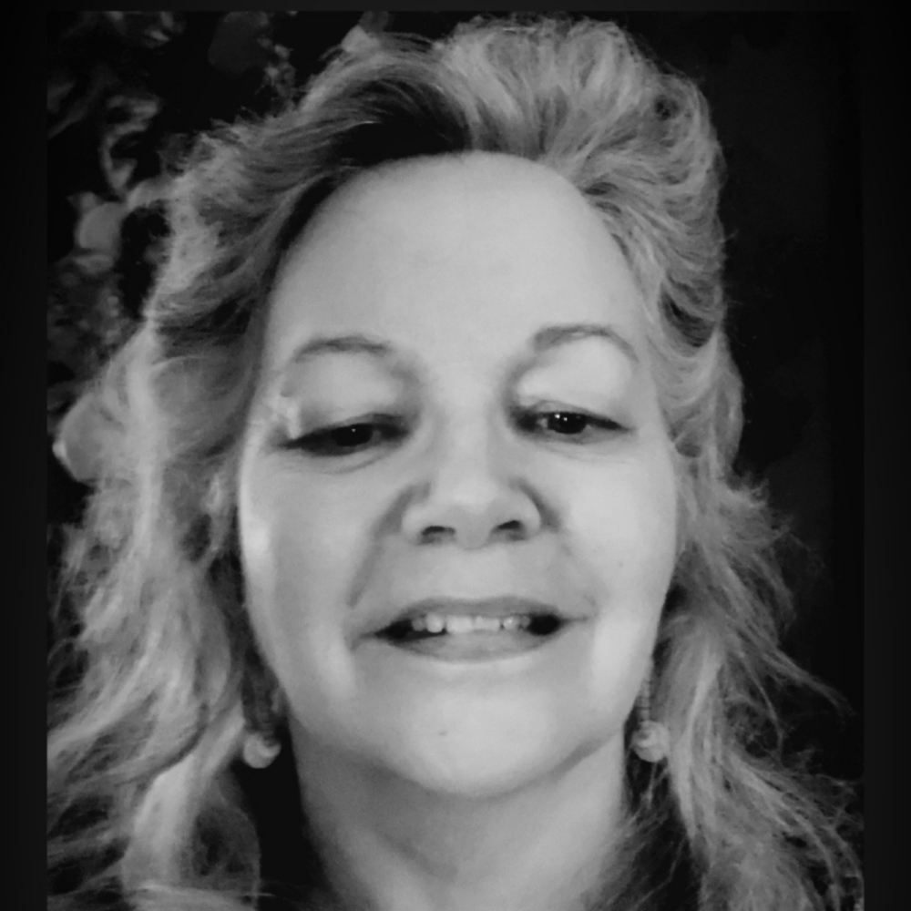 Meet your Posher, Joni - Picture 3 of 16